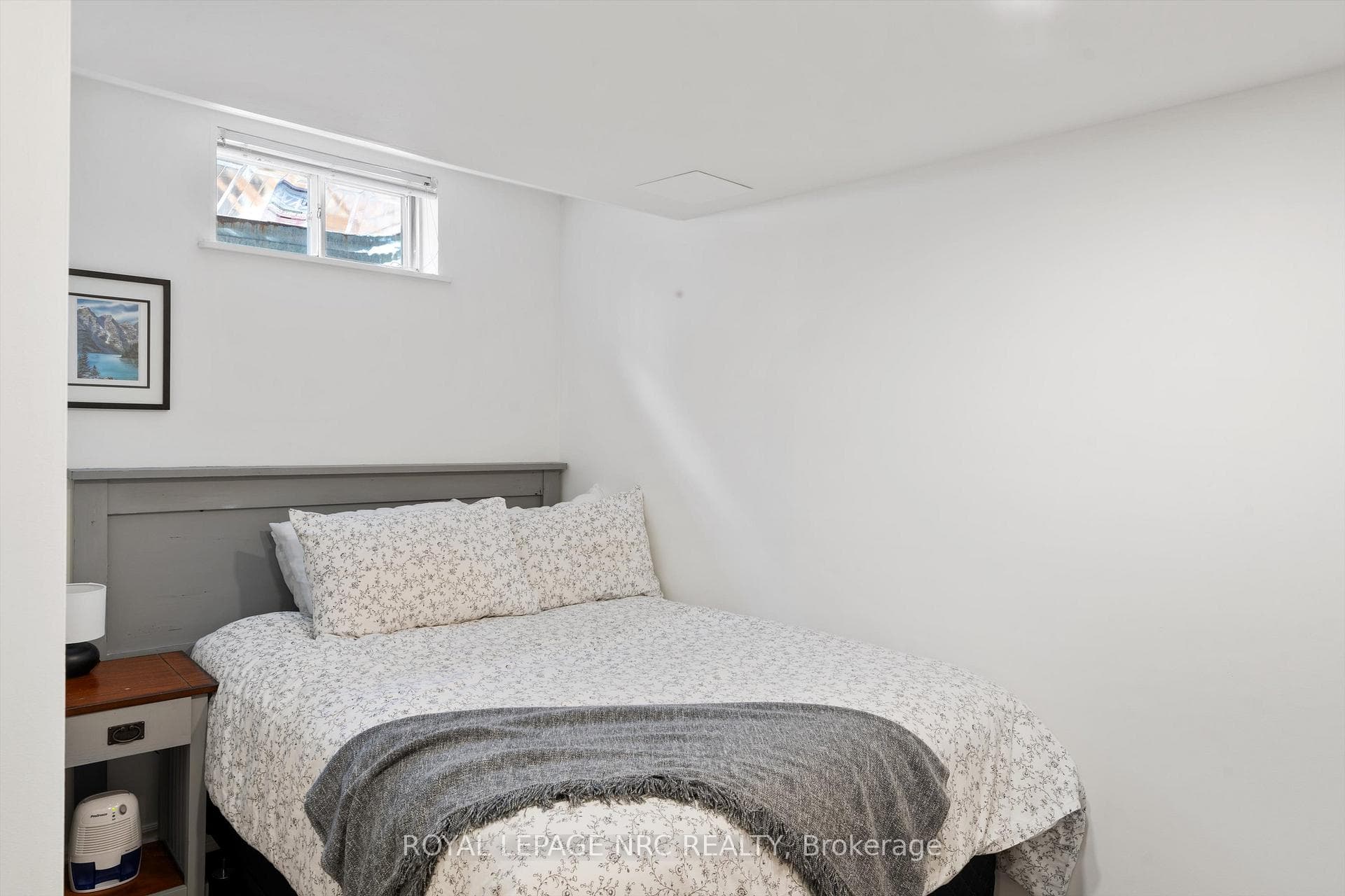 126 Keefer Road photo 37