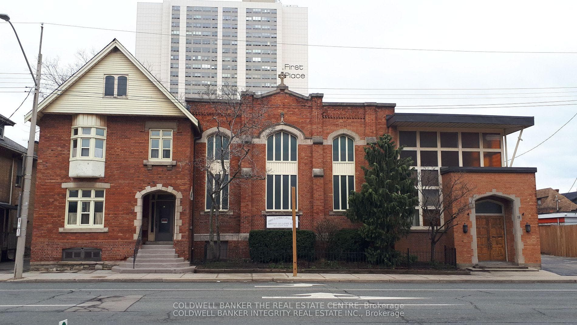 18 Victoria Avenue photo 1