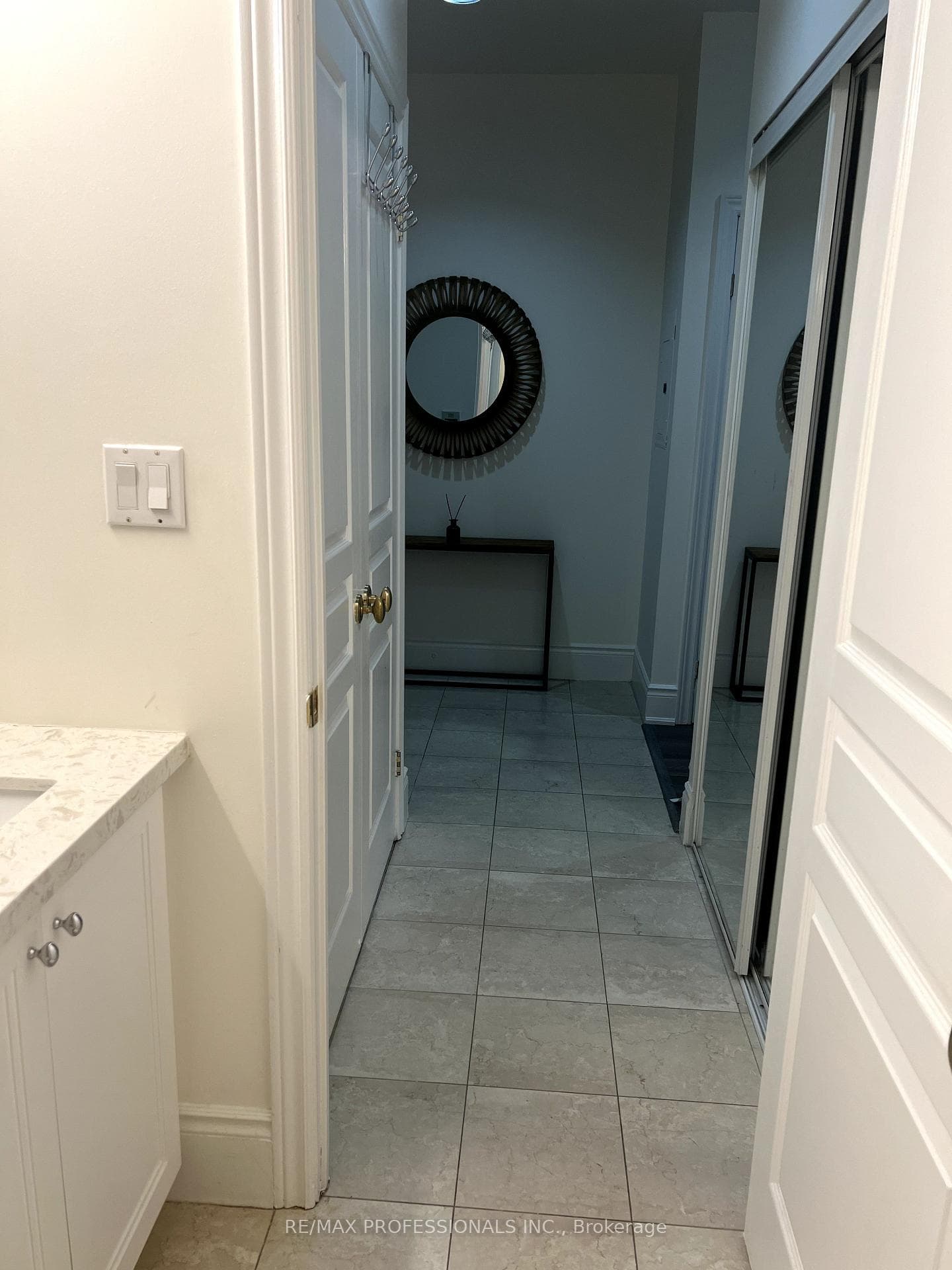 102 Bloor Street Unit 305 photo 11