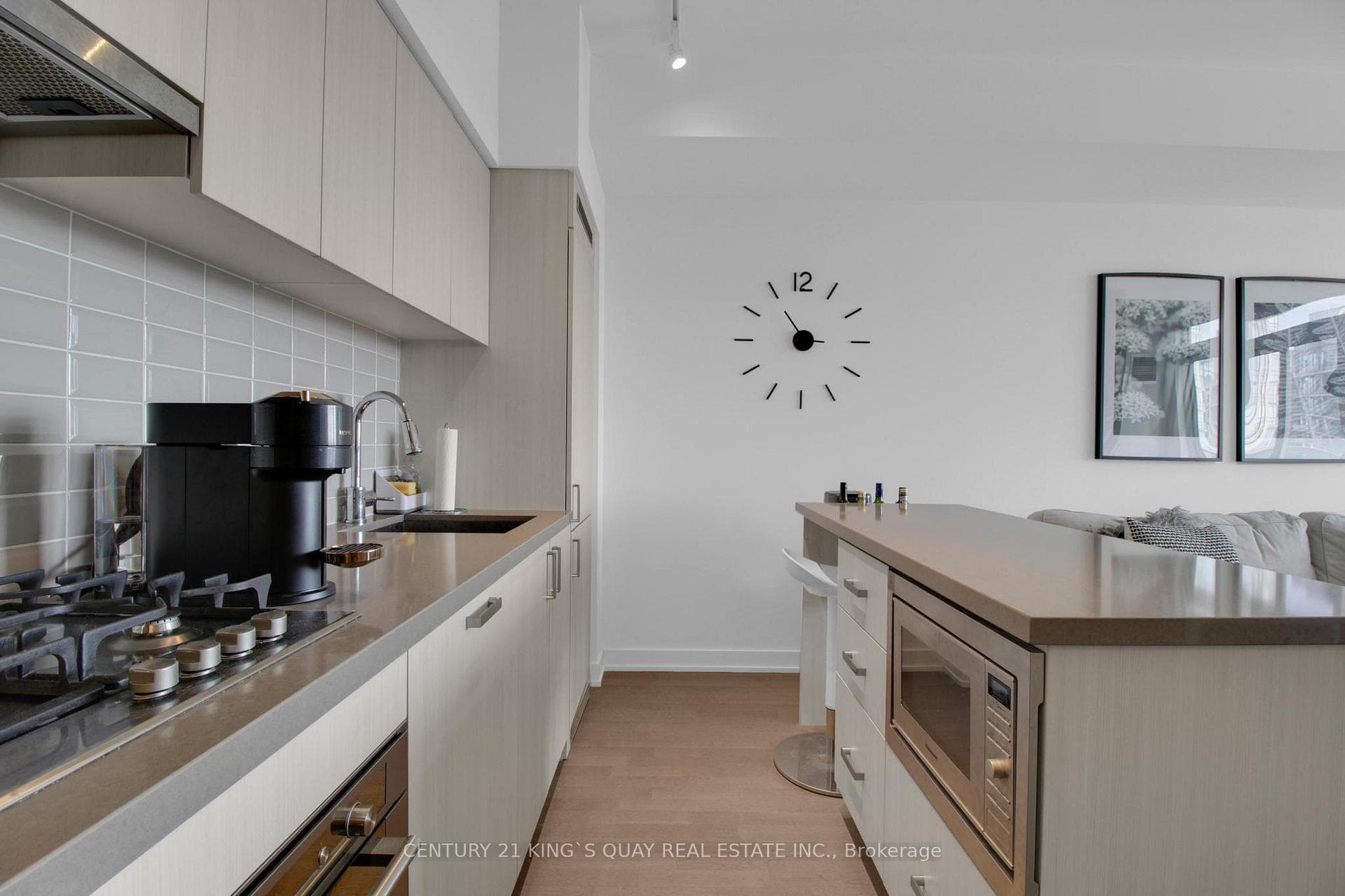 501 St Clair Avenue Unit 1508 photo 6