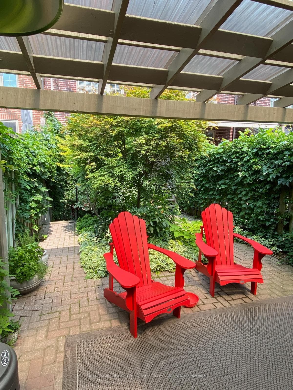 188 Bedford Road photo 37