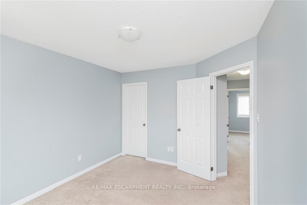 7 Sirente Drive Unit 52 photo 11
