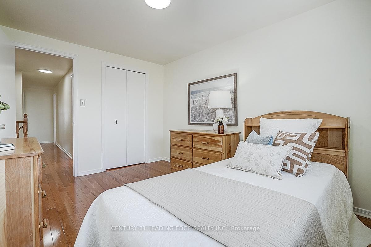 328 Chartland Boulevard photo 37