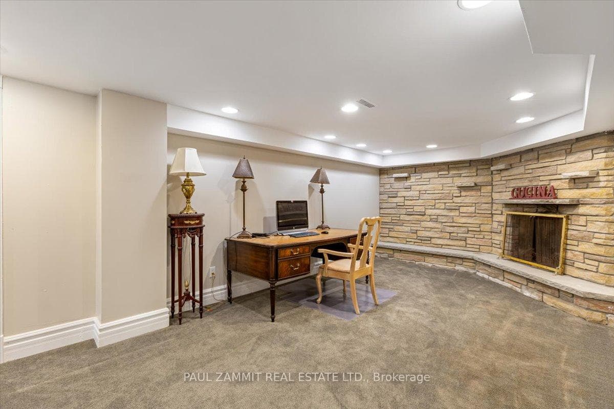 28 Thornlea Road photo 31