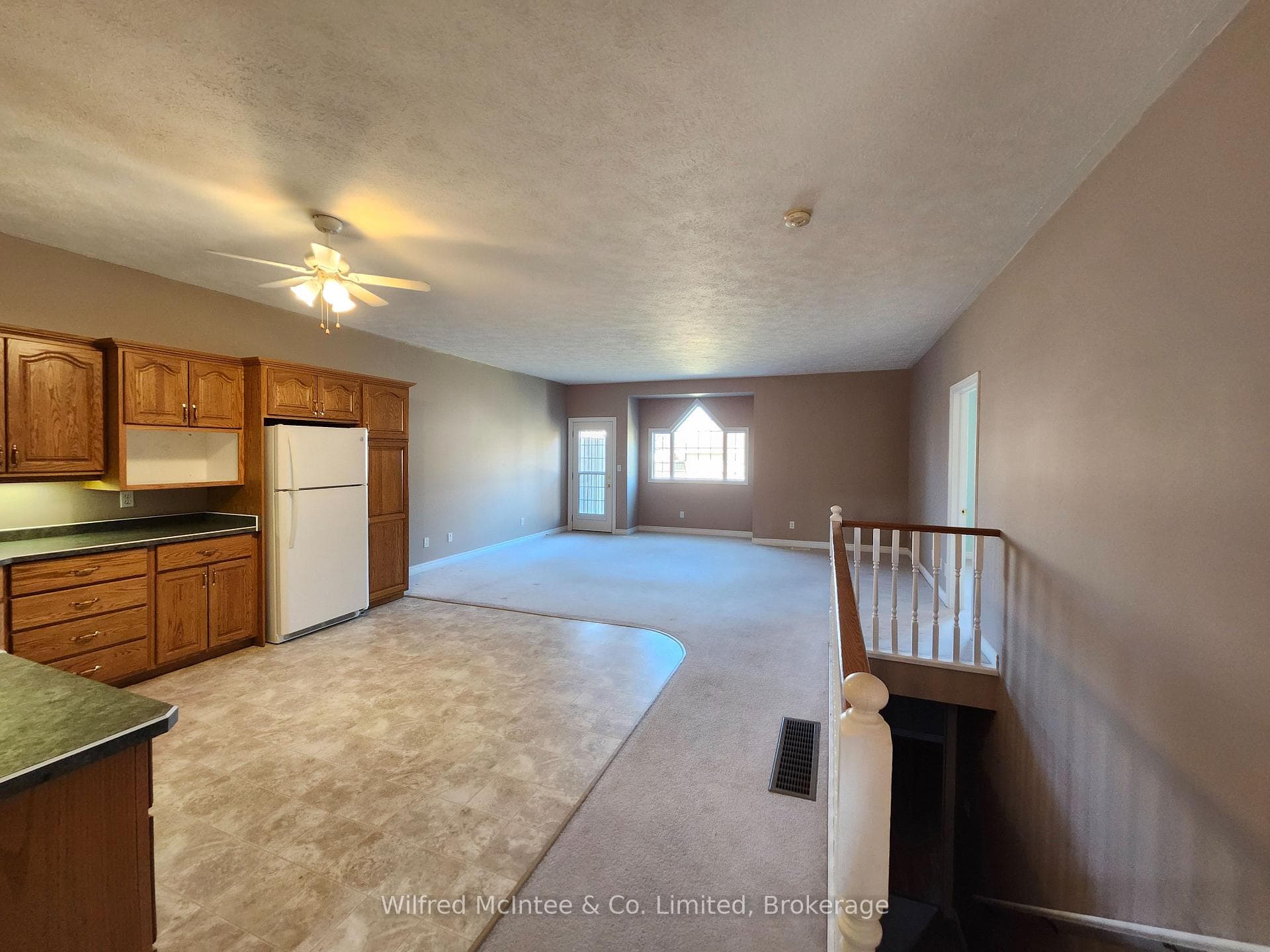 311 Martha Street photo 4