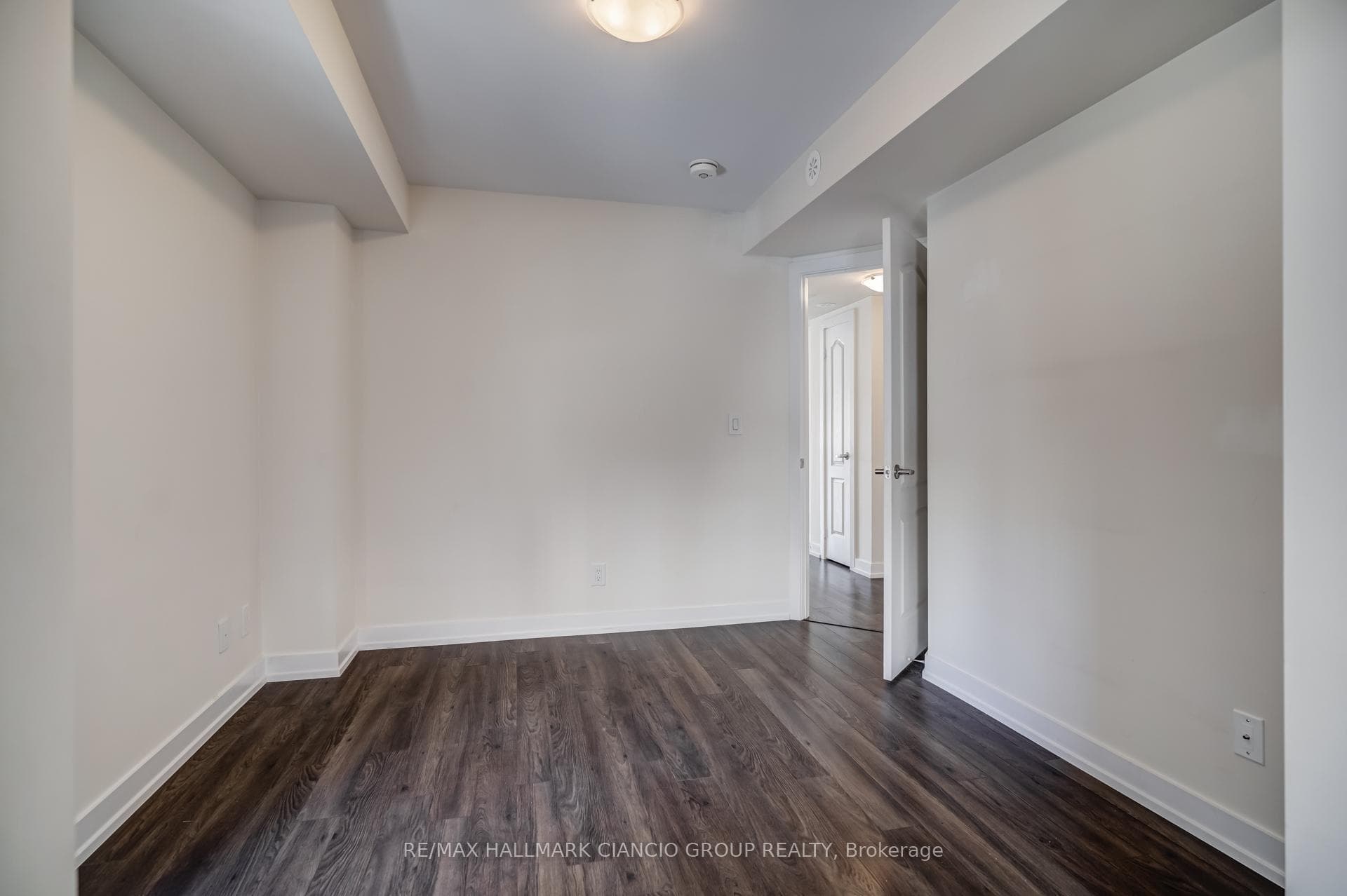 11 Dunsheath Way Unit 1218 photo 17