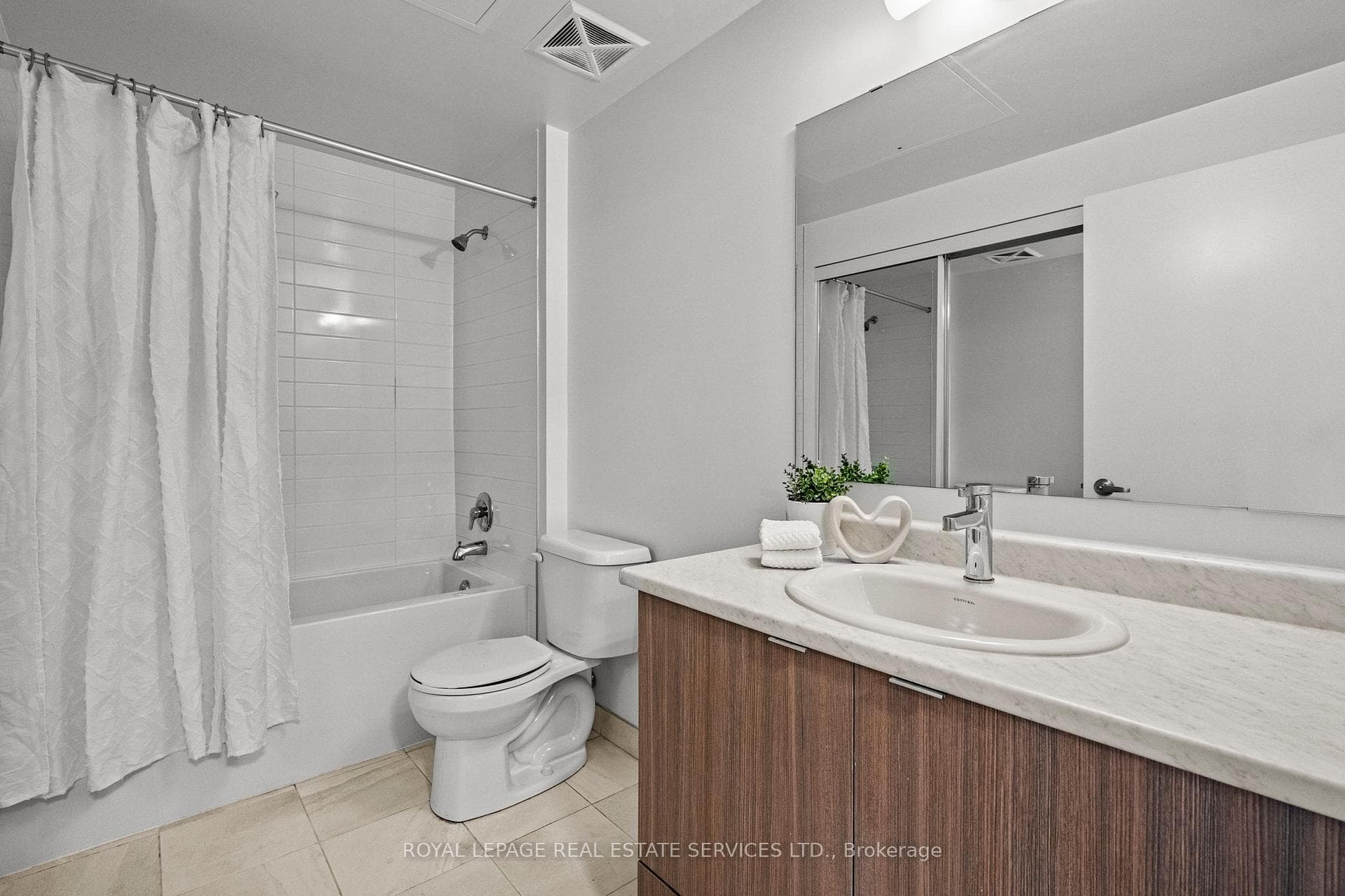 160 Canon Jackson Drive Unit 301 photo 19
