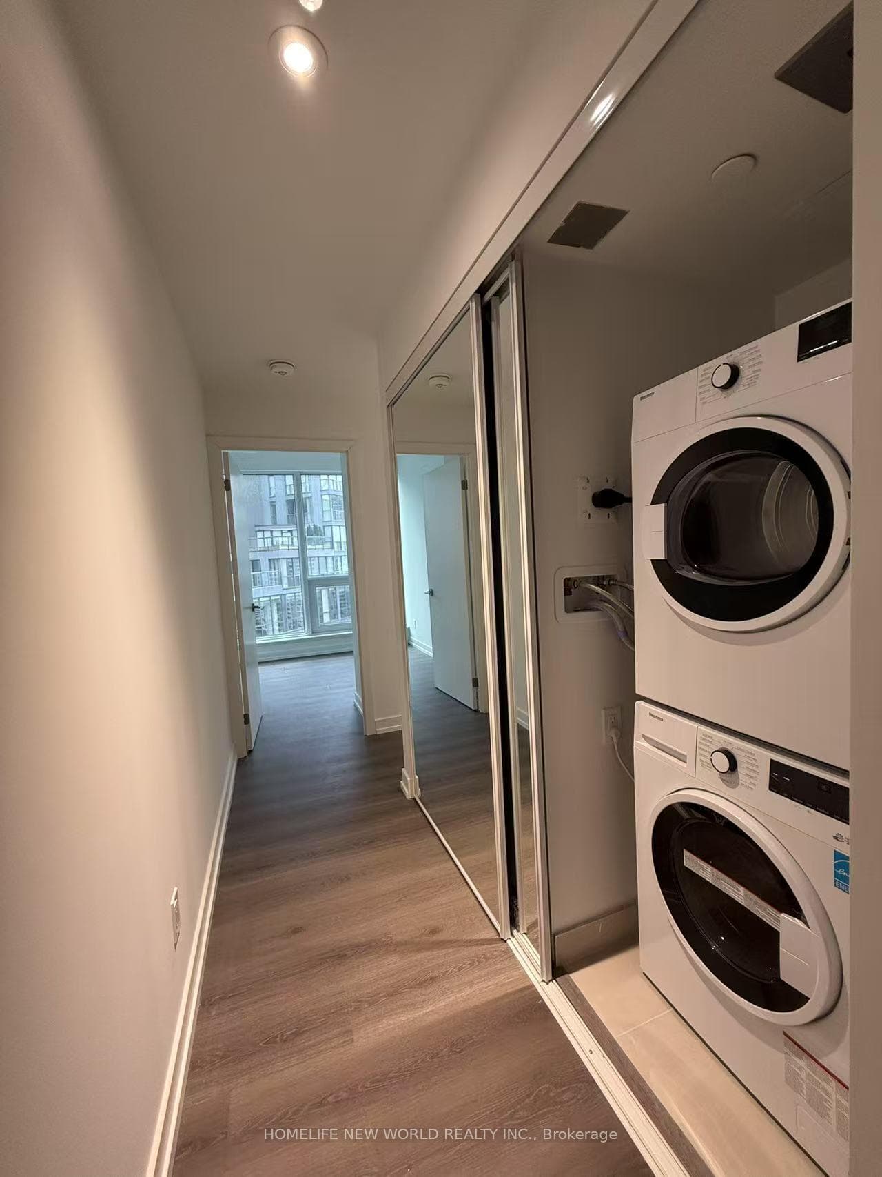 8 Wellesley Street Unit 2603 photo 5