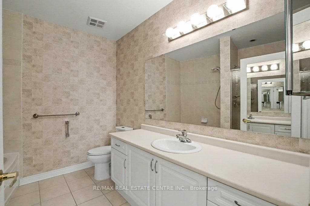 443 Centennial Forest Drive Unit 313 photo 27