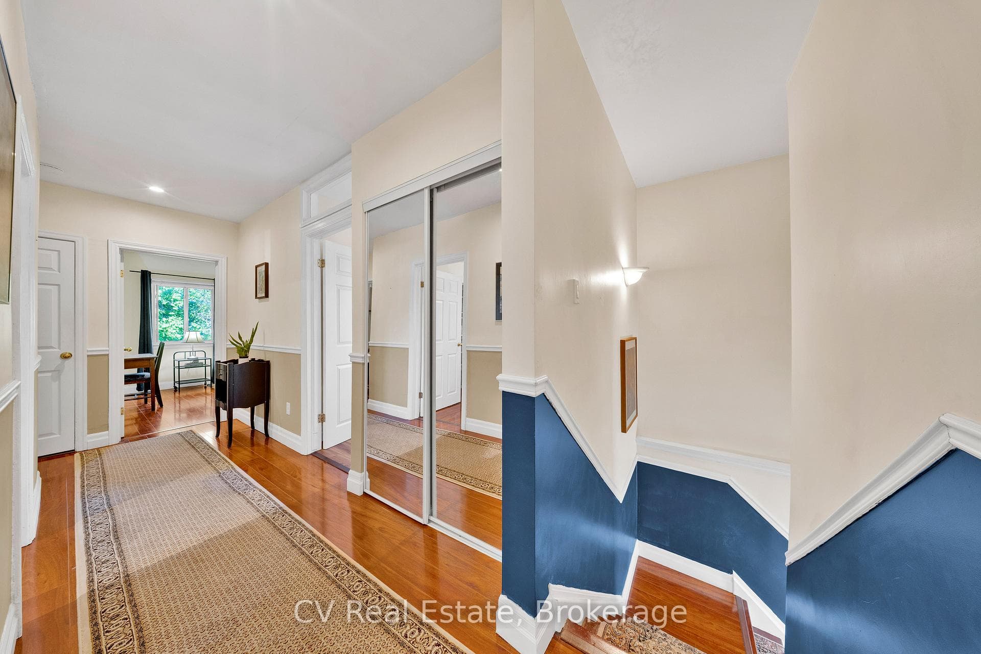 56 Harewood Avenue photo 14