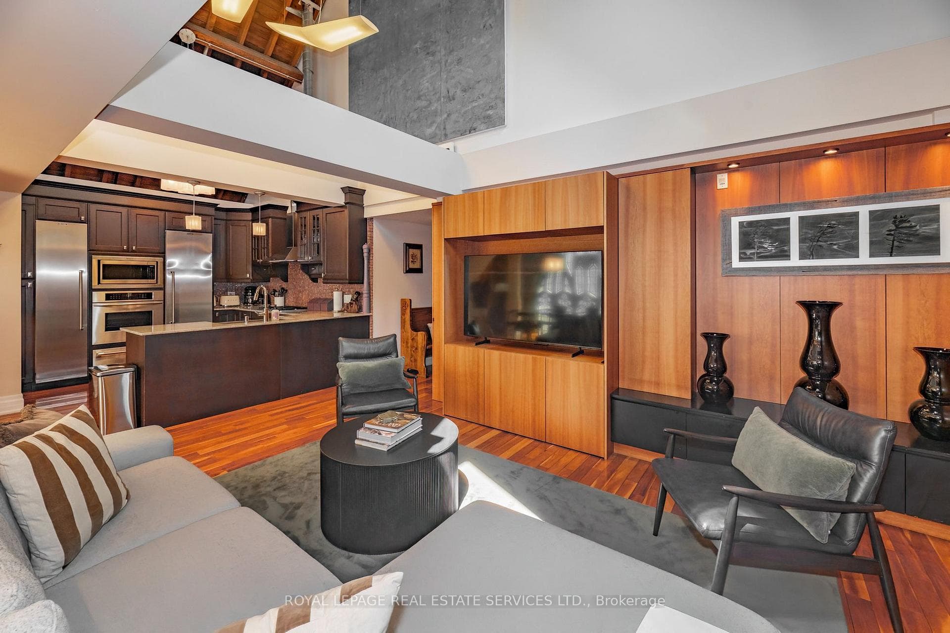 384 Sunnyside Avenue Unit 308 photo 12