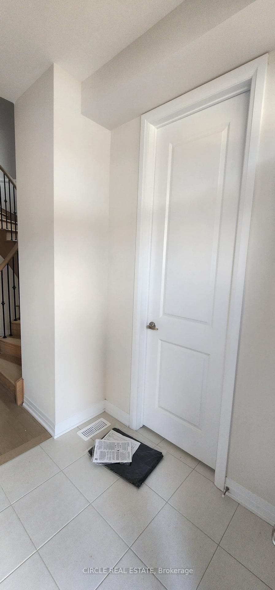 253 Dingman Street photo 3