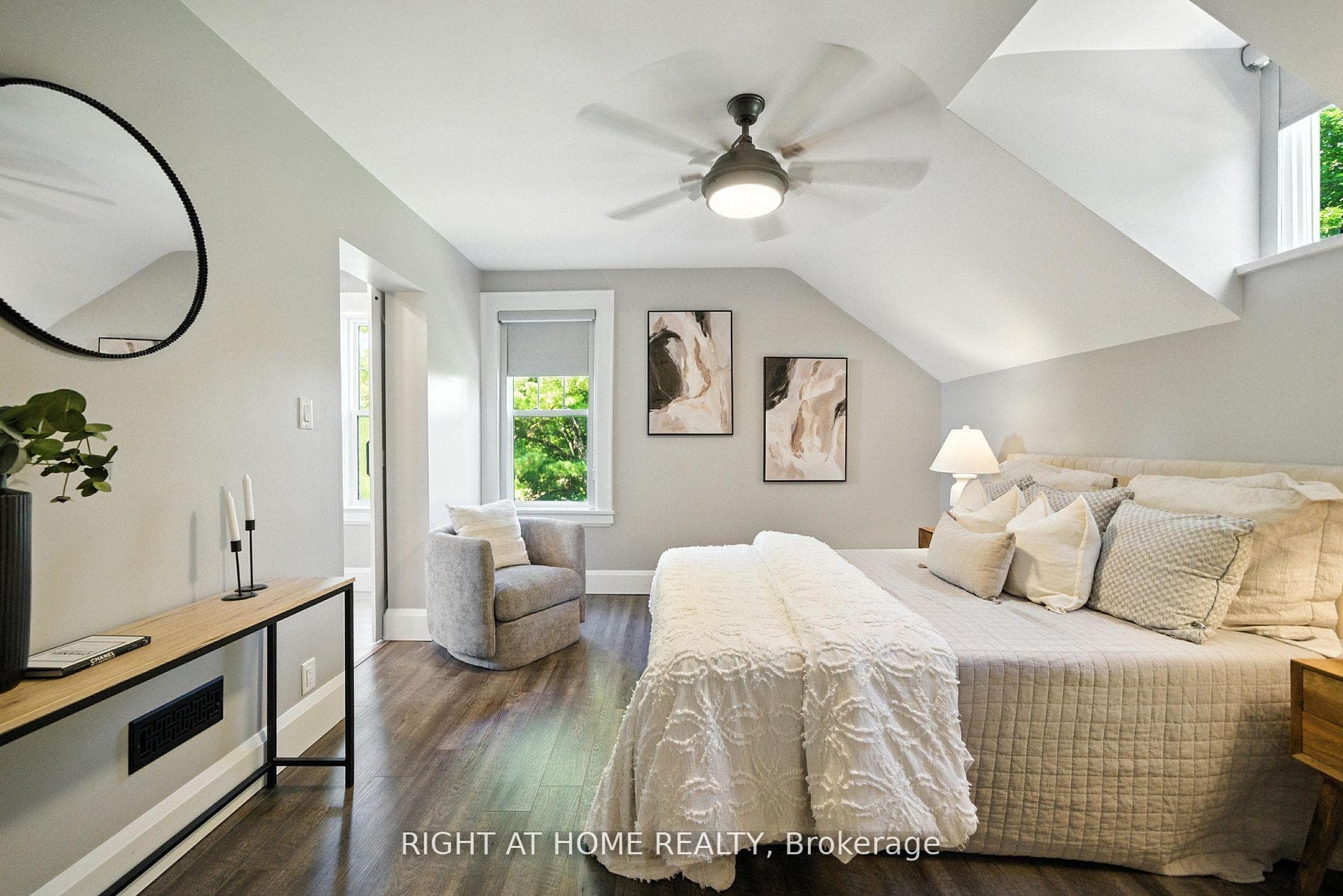 675 Myrtle Road photo 19