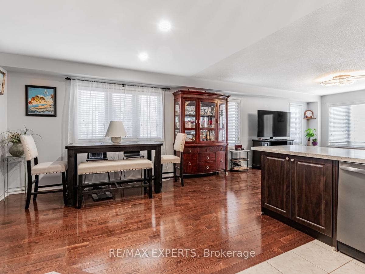 55 Coranto Way photo 8