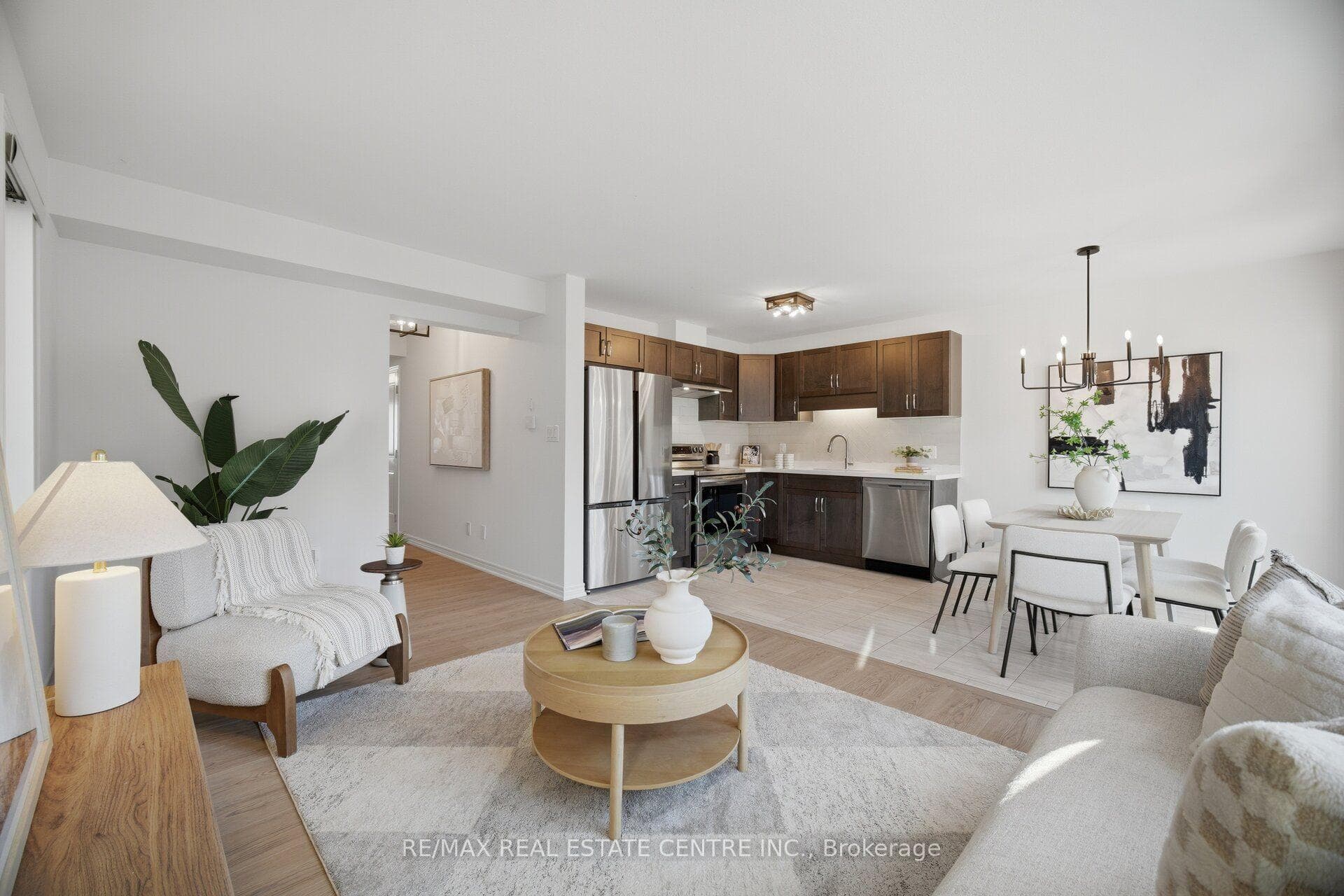 206 HERON Street photo 13