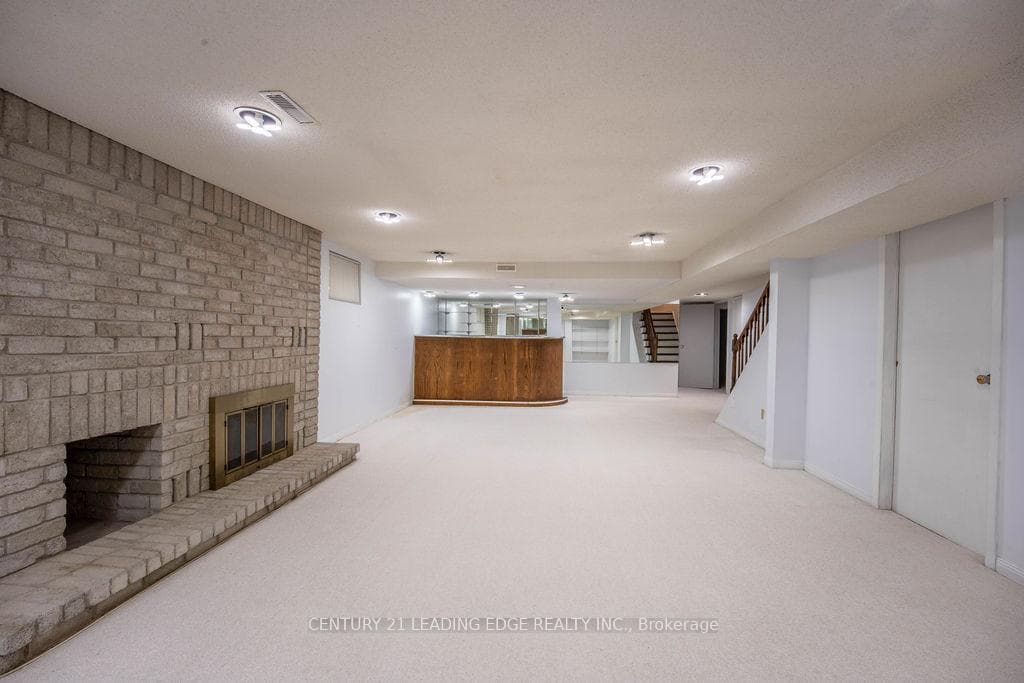 38 Hetherington Crescent photo 47