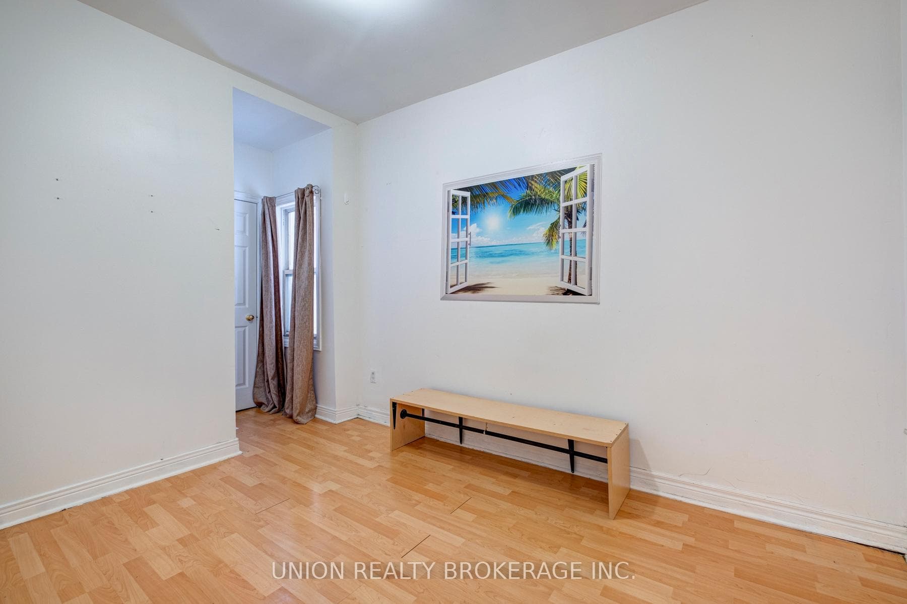 18 Lucy Avenue photo 6