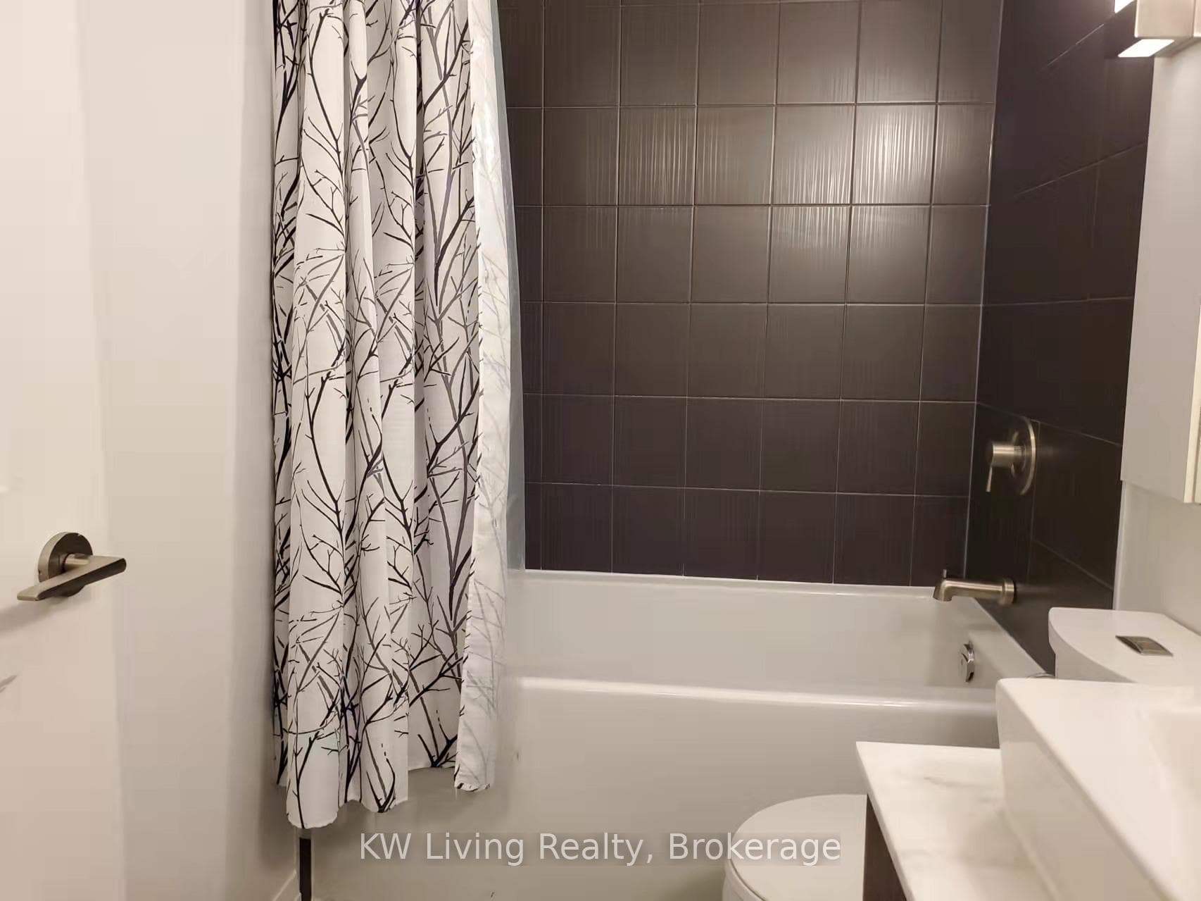 8 Mercer Street Unit 905 photo 10