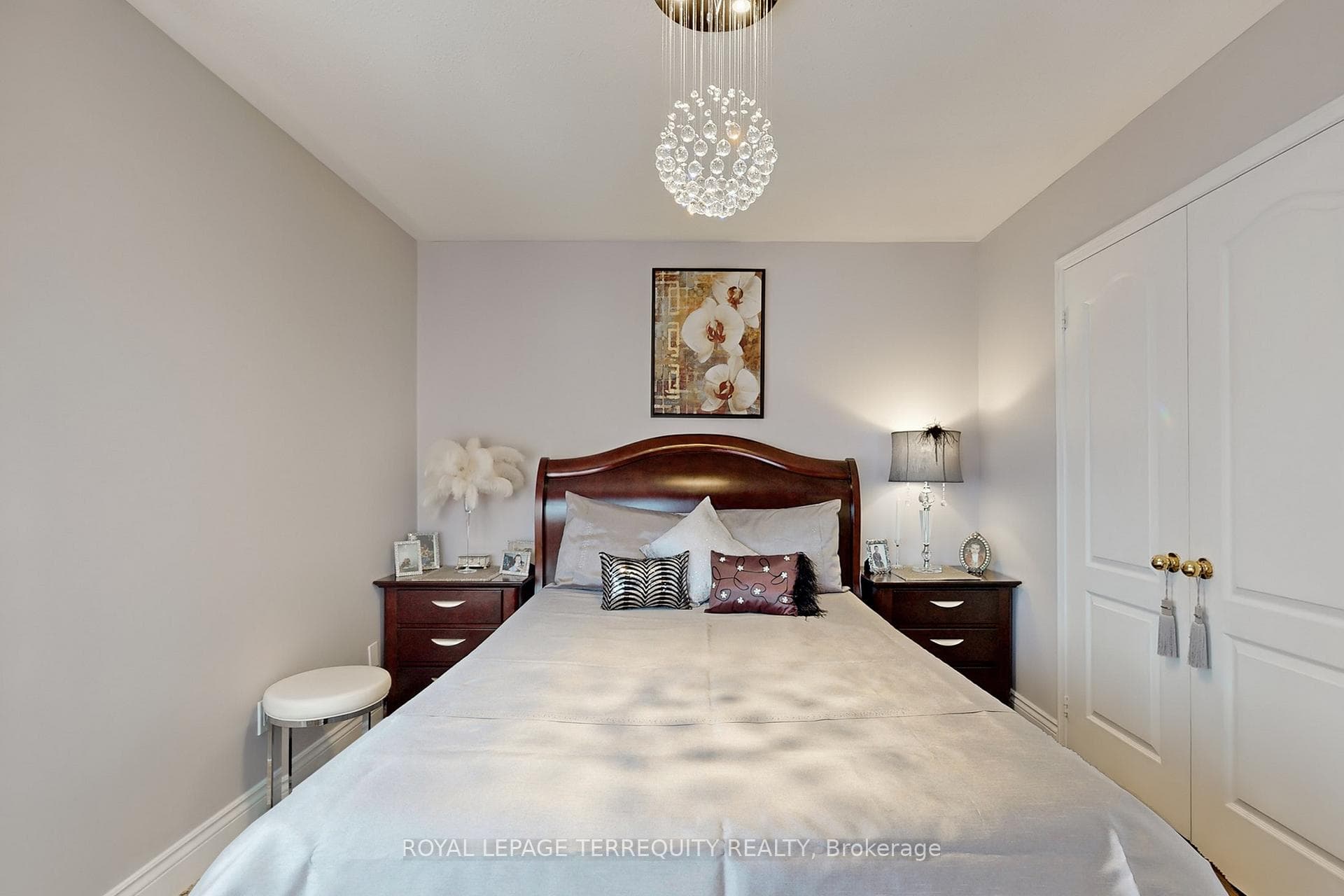 130 Standish Street photo 23