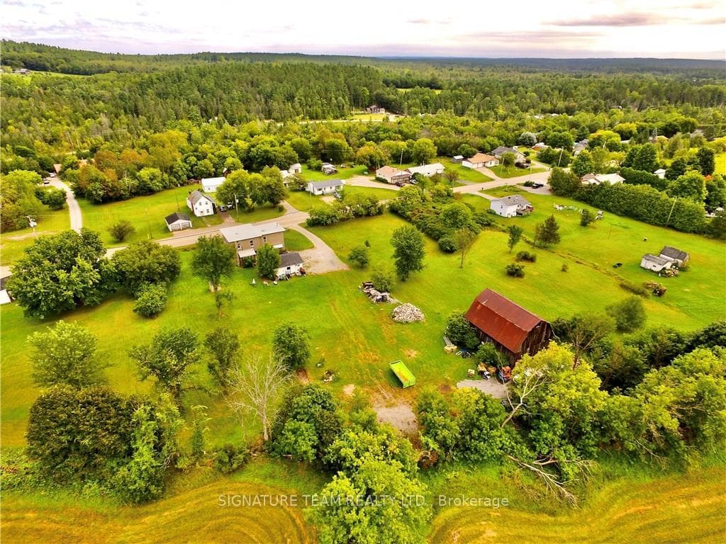 2797 FOURTH CHUTE Road photo 28