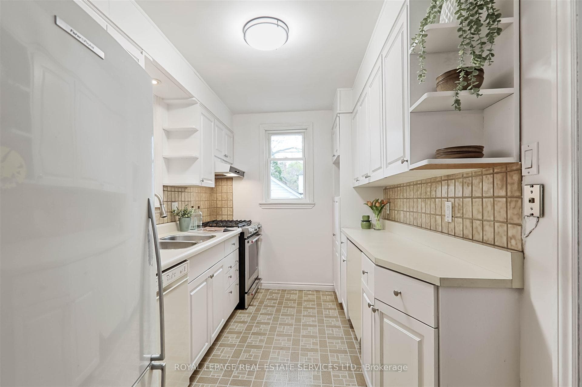 21 Sunnybrook Road photo 8