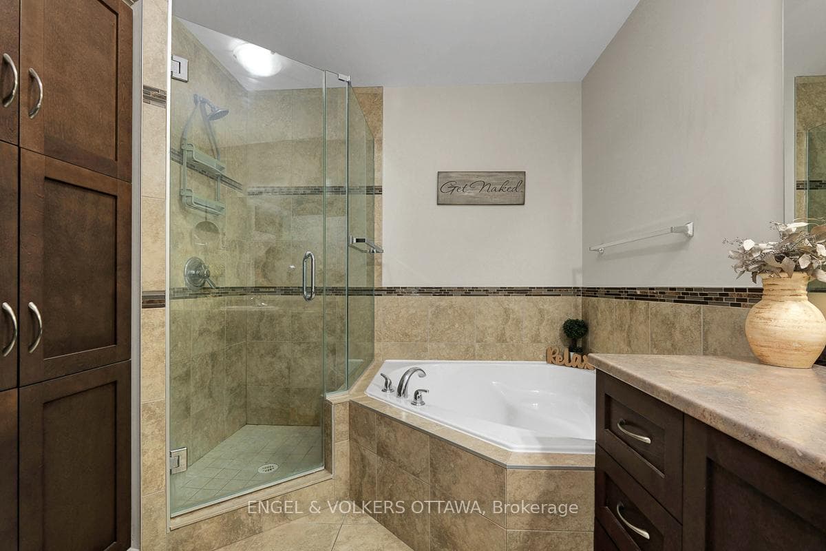38 Charles Street Unit 202 photo 27