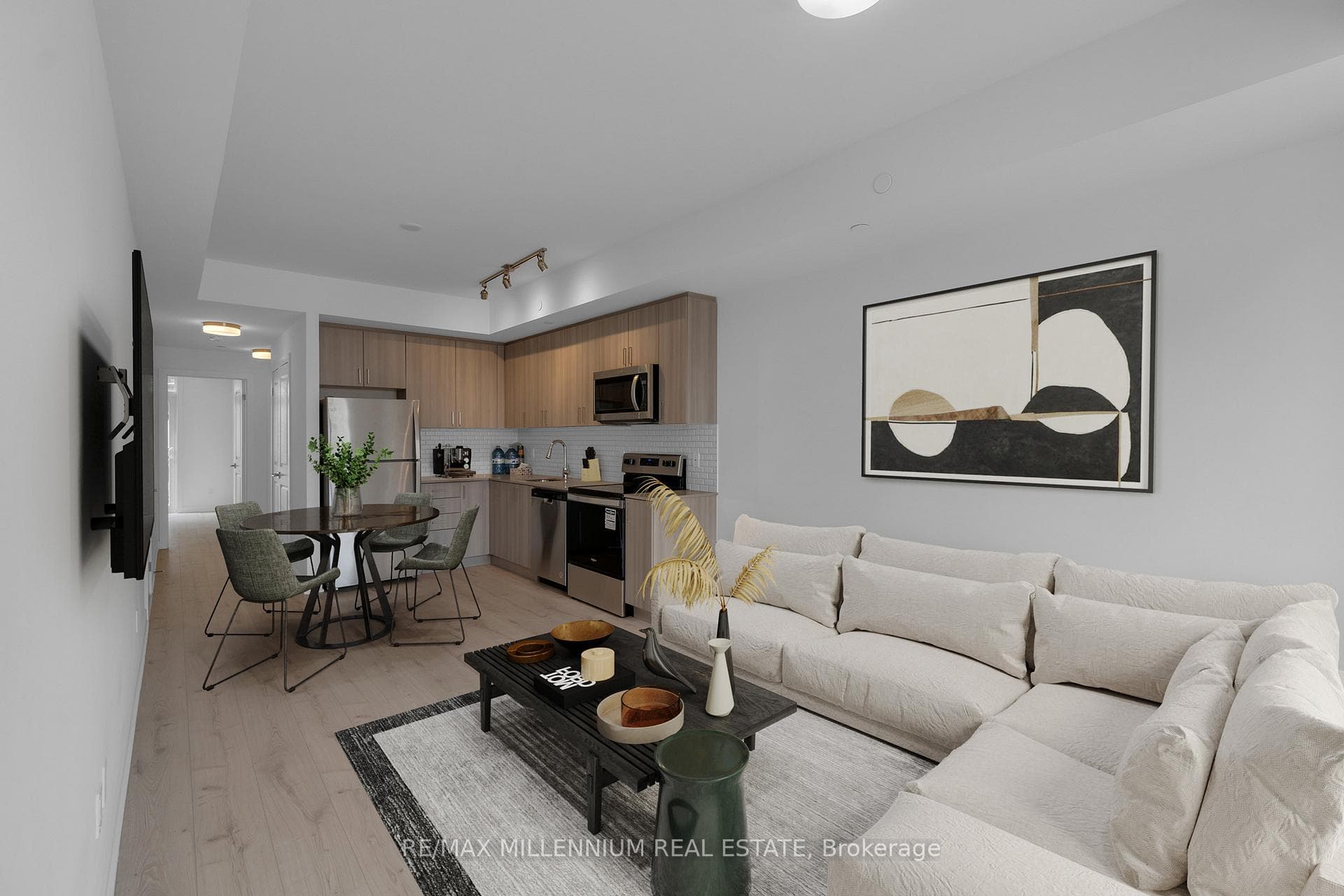 4017 Hickory Drive Unit 14 photo 4