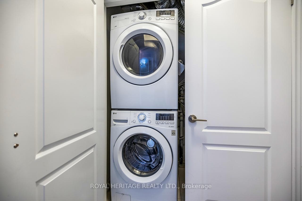 660 Gordon Street Unit 313 photo 25