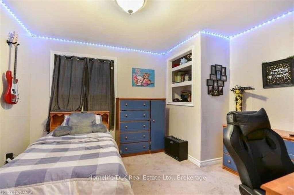 148 MOUNTAIN Street photo 16