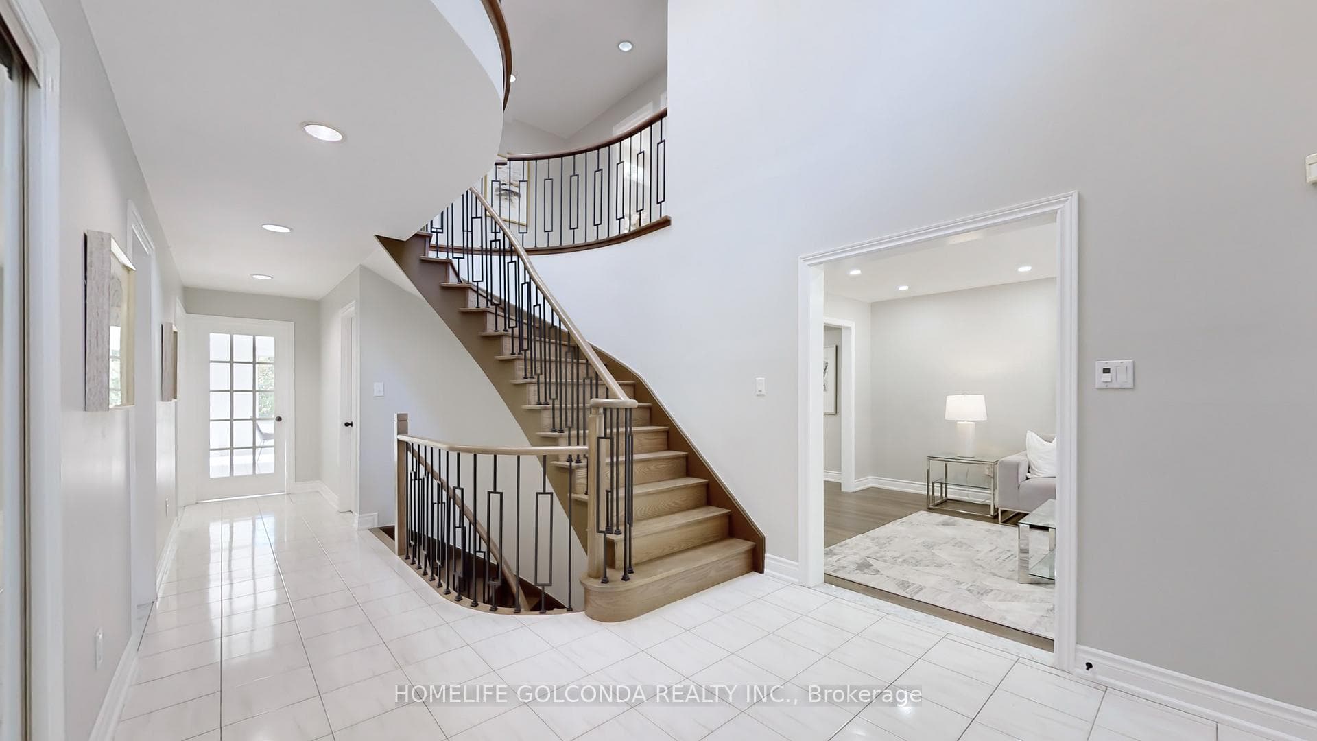188 Byng Avenue photo 5