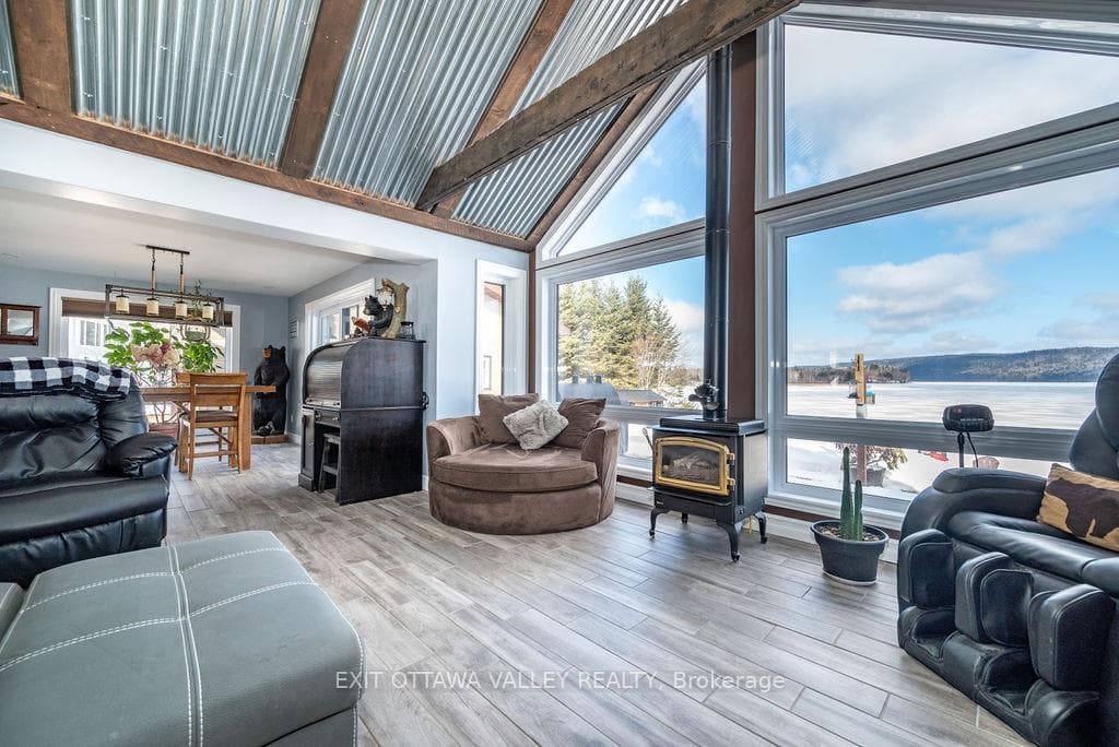 Stunning views of the river from all angles