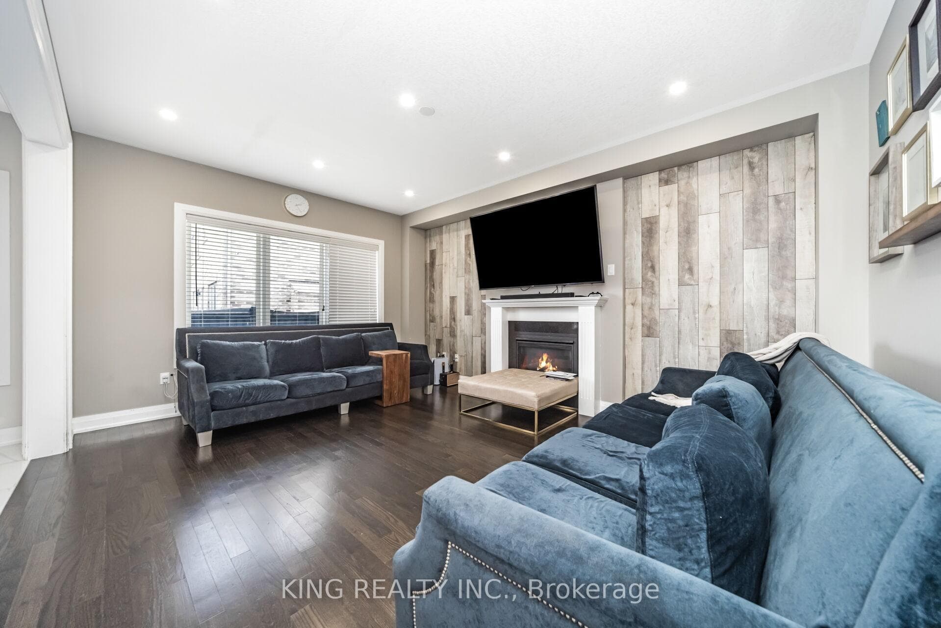 11 Malpass Street photo 13