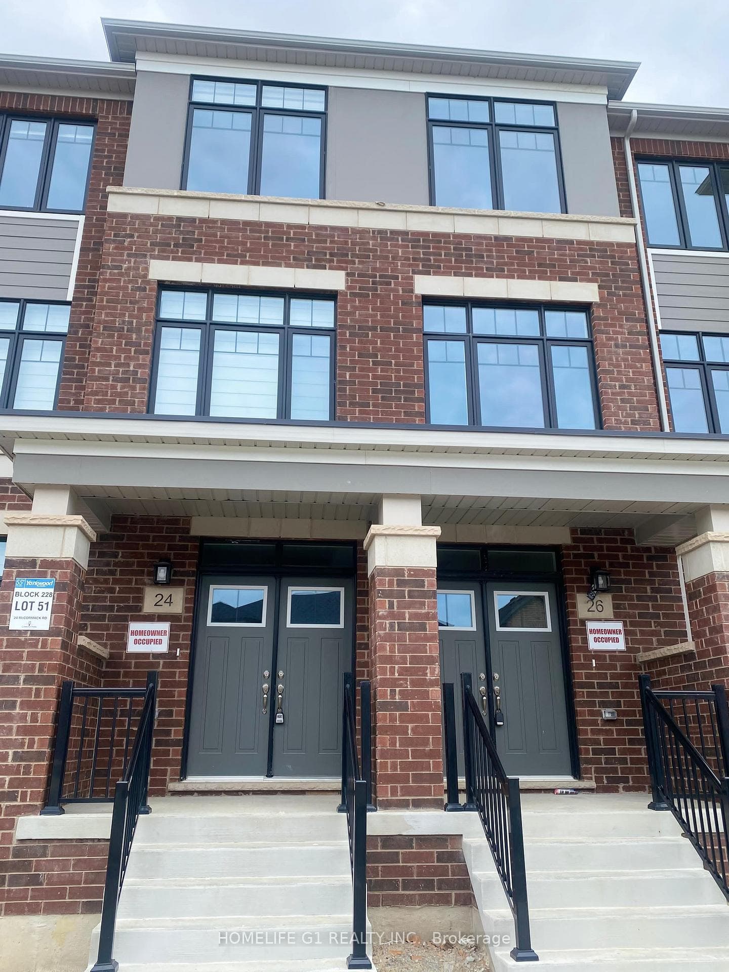 24 McCormack Road photo 1