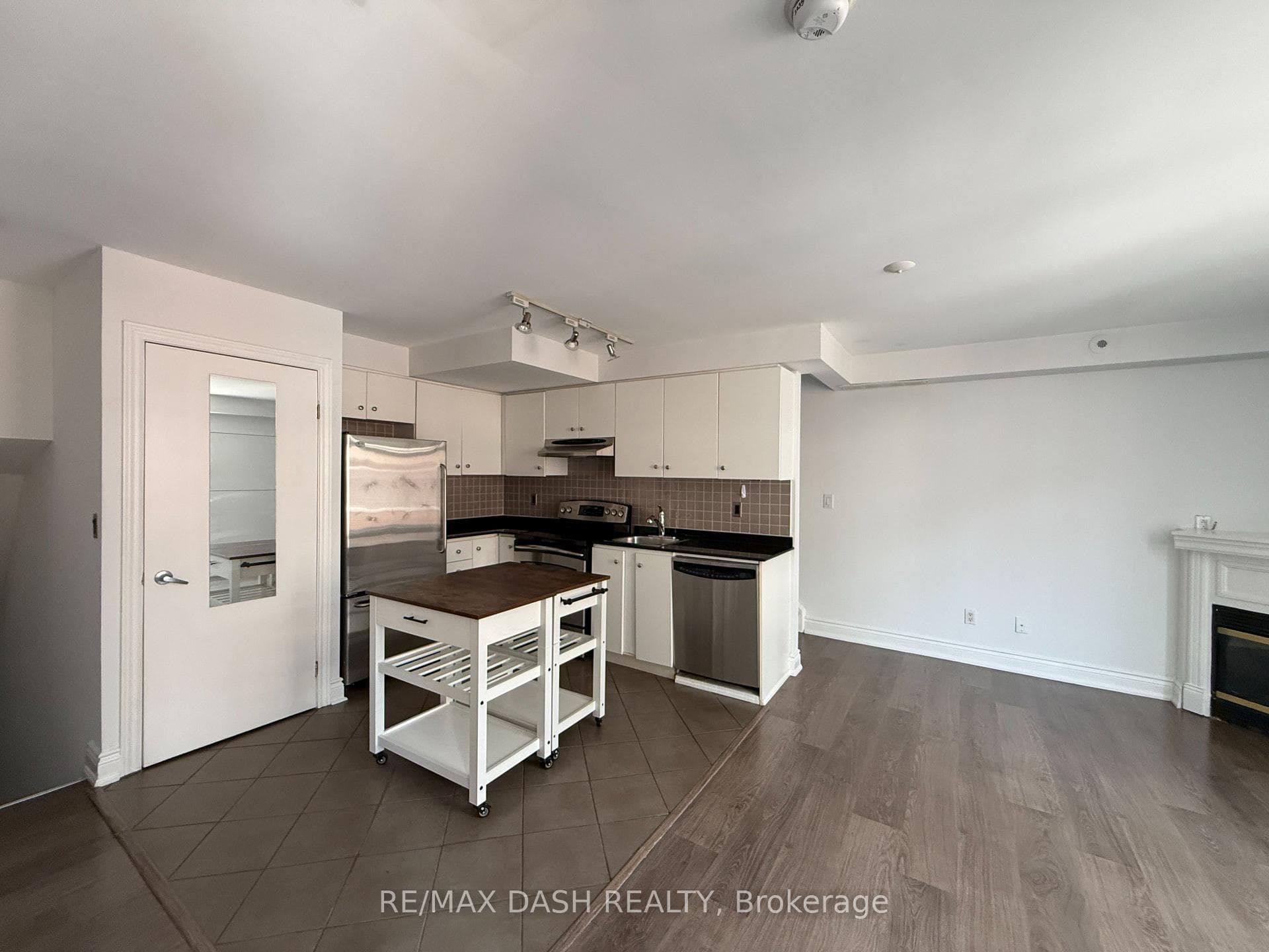 415 Jarvis Street Unit 342 photo 6