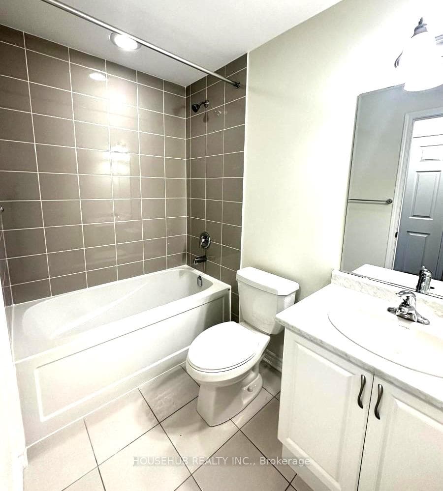 2789 Eglinton Avenue Unit 411 photo 10