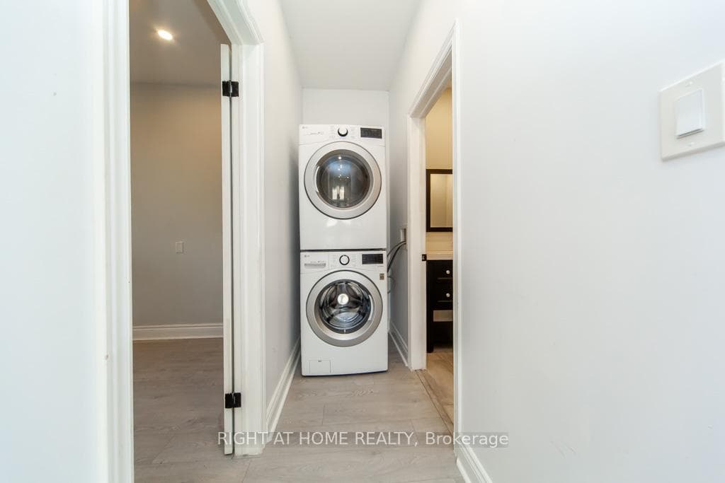 2 Peter Street Unit Unit B photo 14