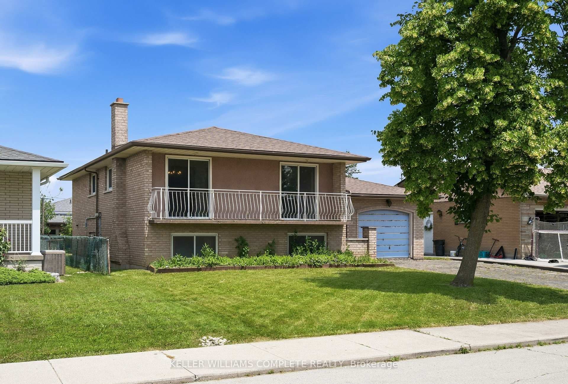 34 Windrush Crescent photo 1