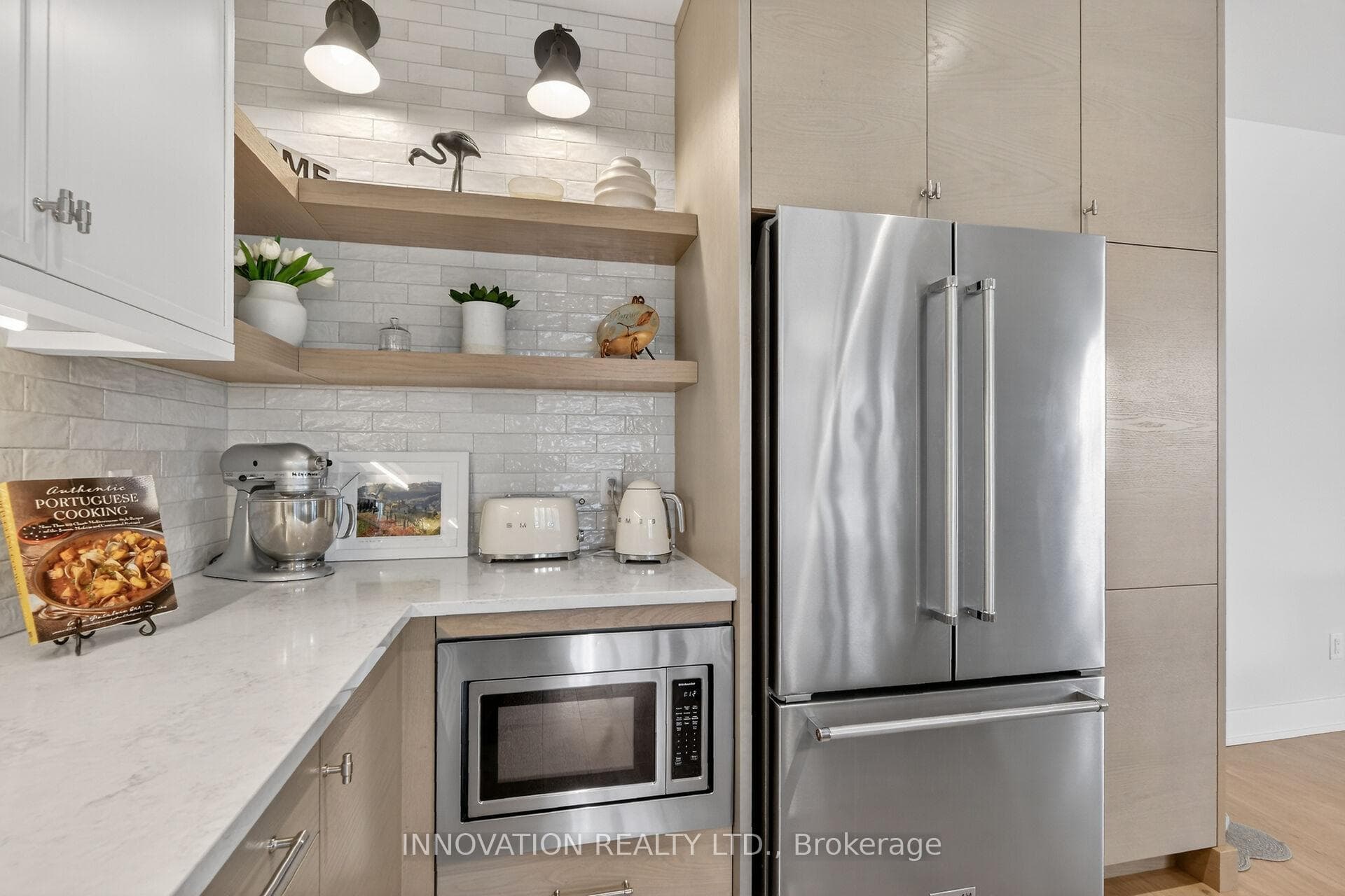 358 Spring Street photo 12