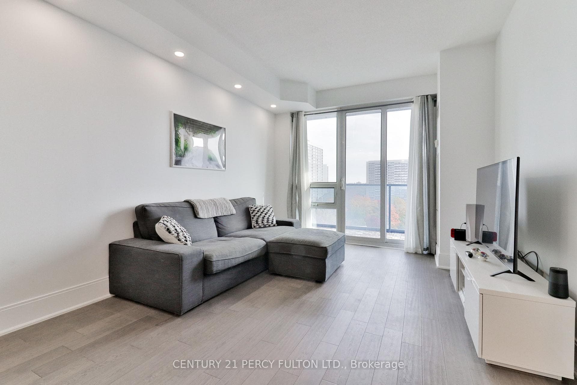 181 Wynford Drive Unit 1201 photo 9