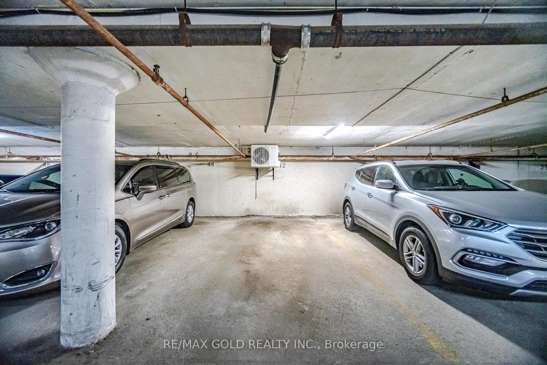 3025 The Credit Woodlands Drive Unit 251 photo 36