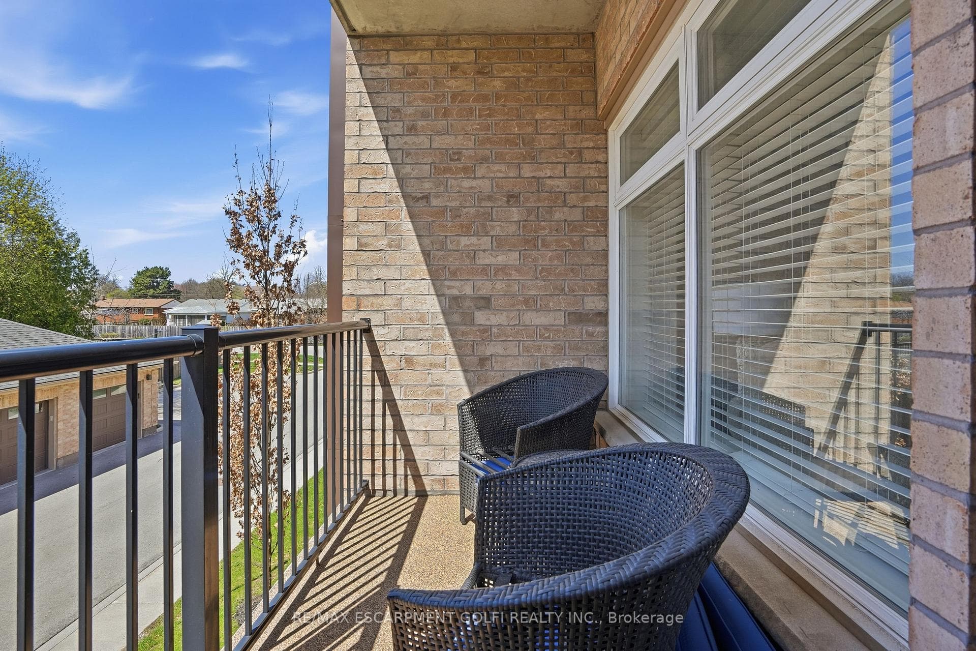 4644 Pettit Avenue Unit 203 photo 15