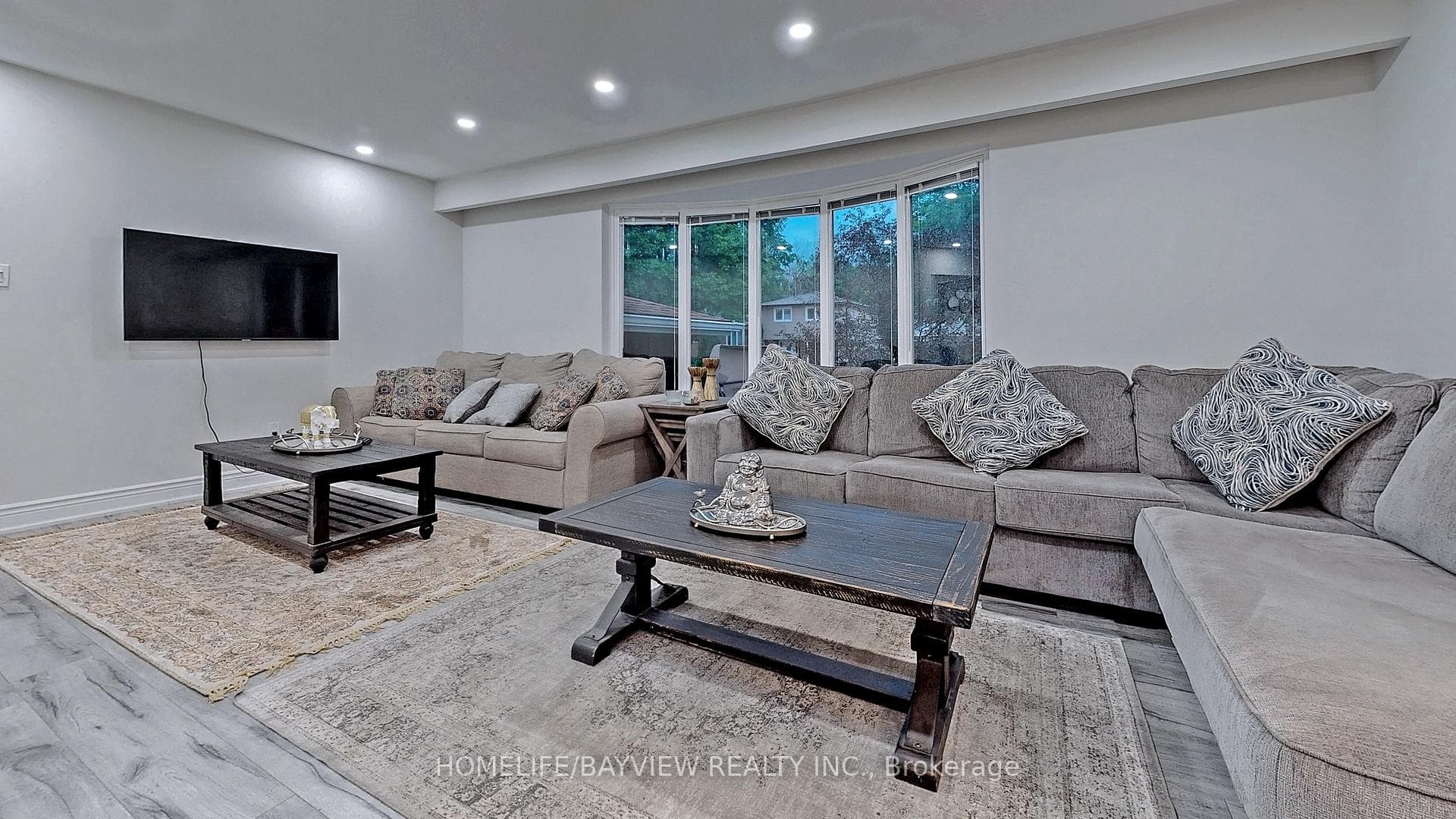 27 Hill Drive photo 9