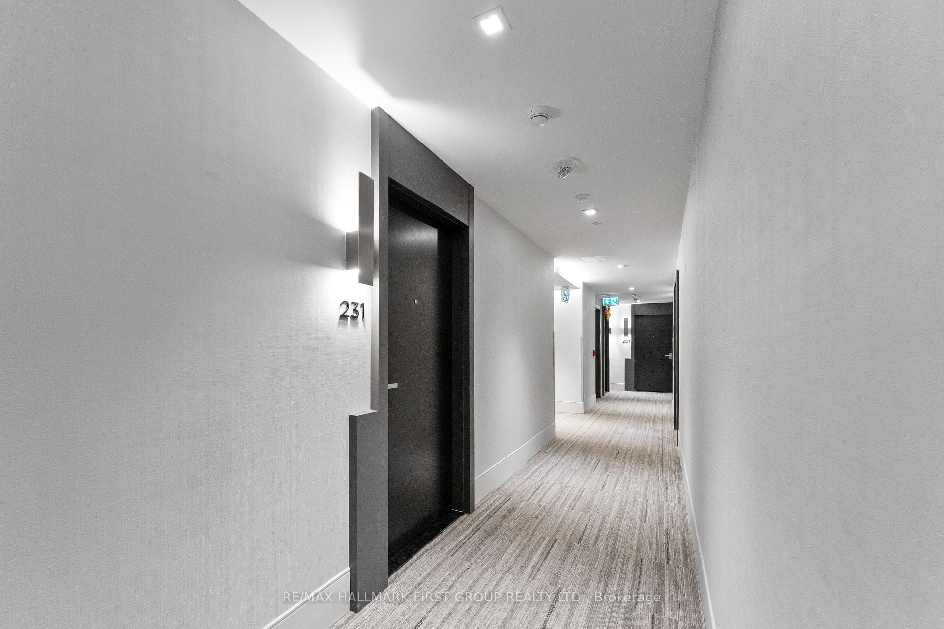 38 WATER WALK Drive Unit 231 photo 10