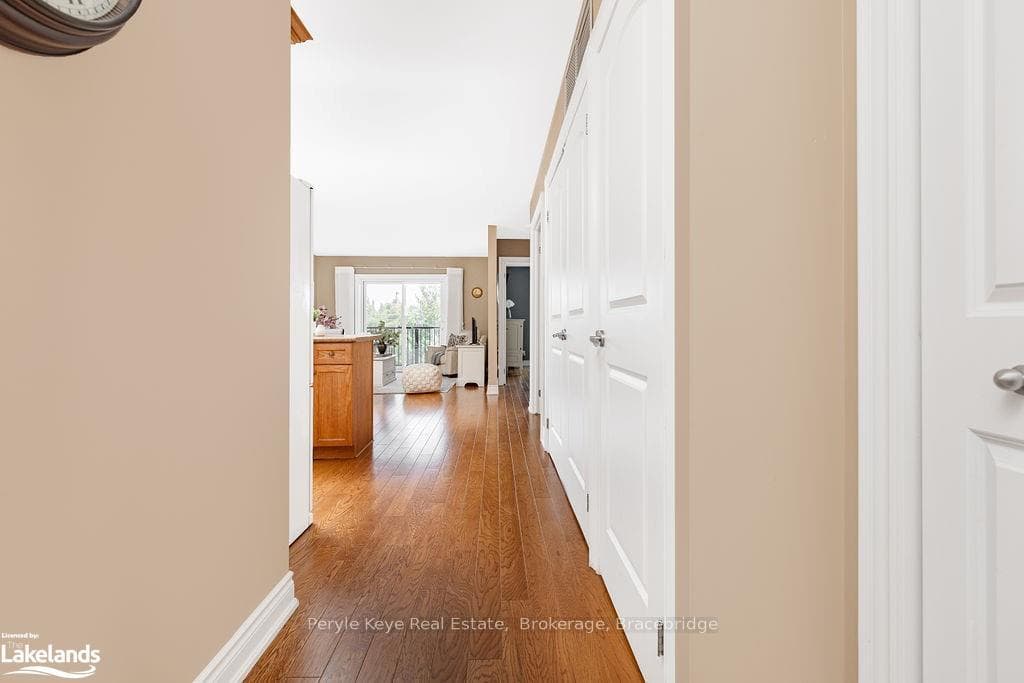 10A KIMBERLEY Avenue Unit 403 photo 10
