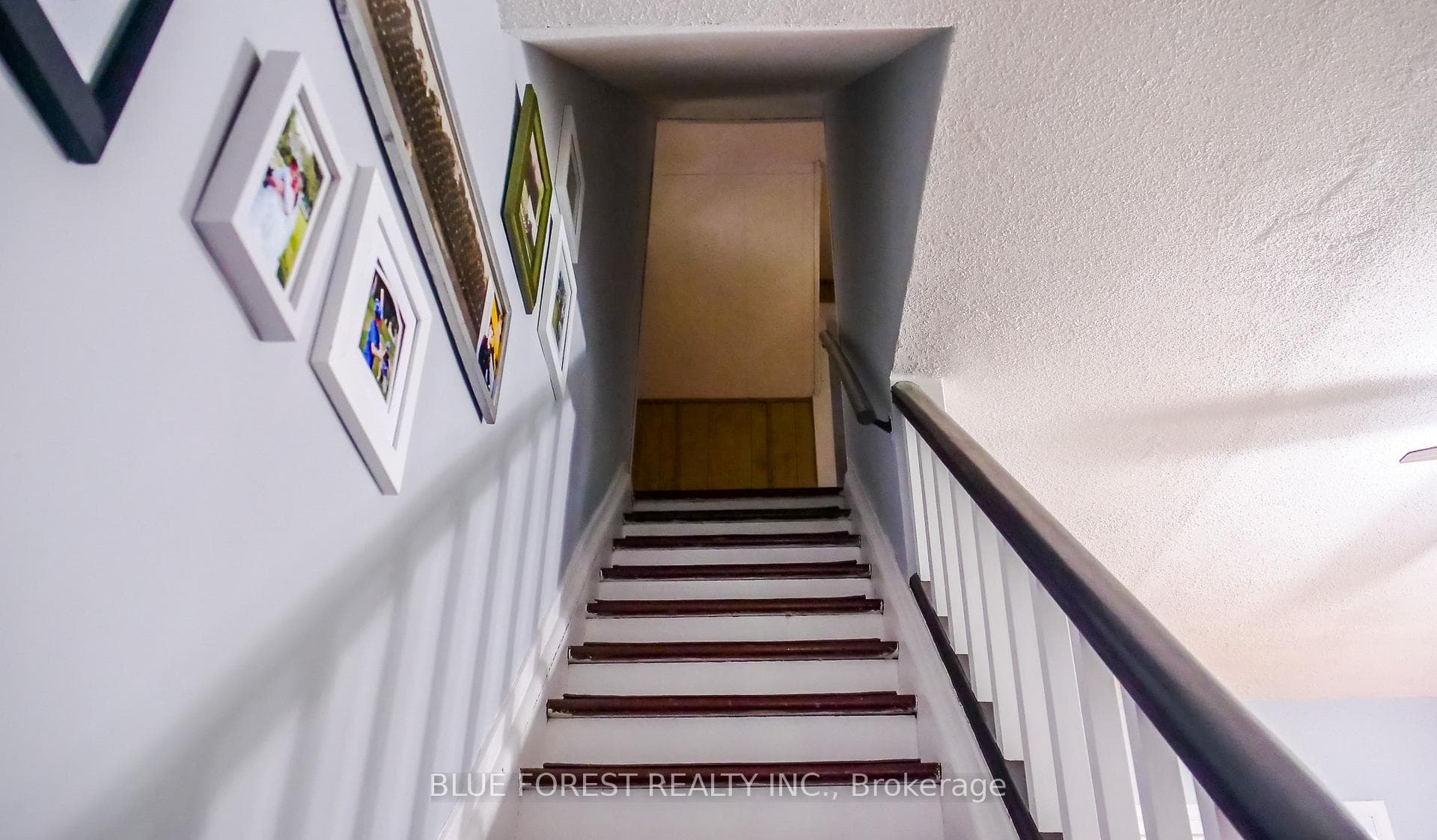 130 Powell Street photo 18