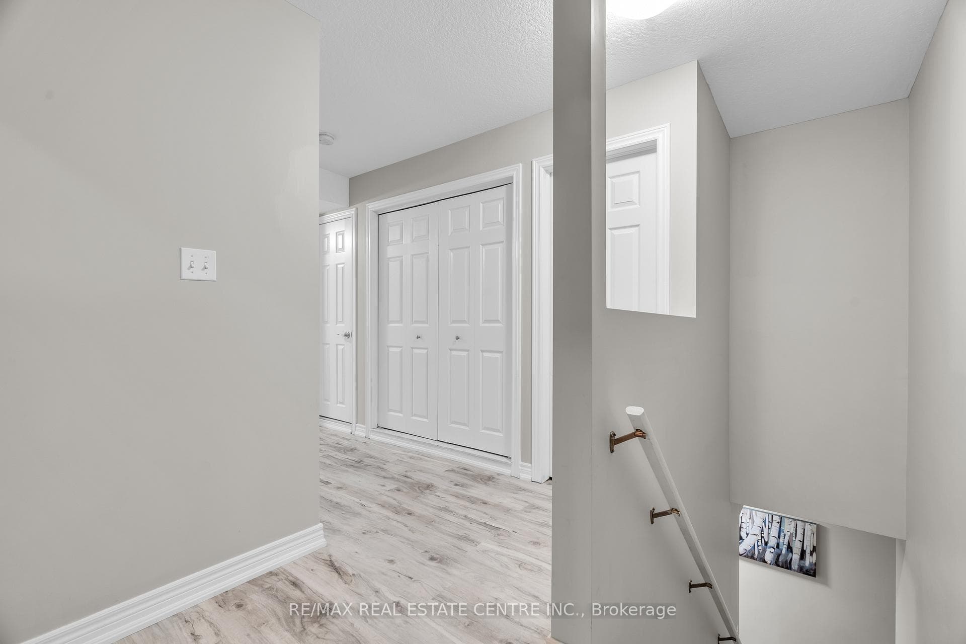 904 Paisley Road Unit 201 photo 16