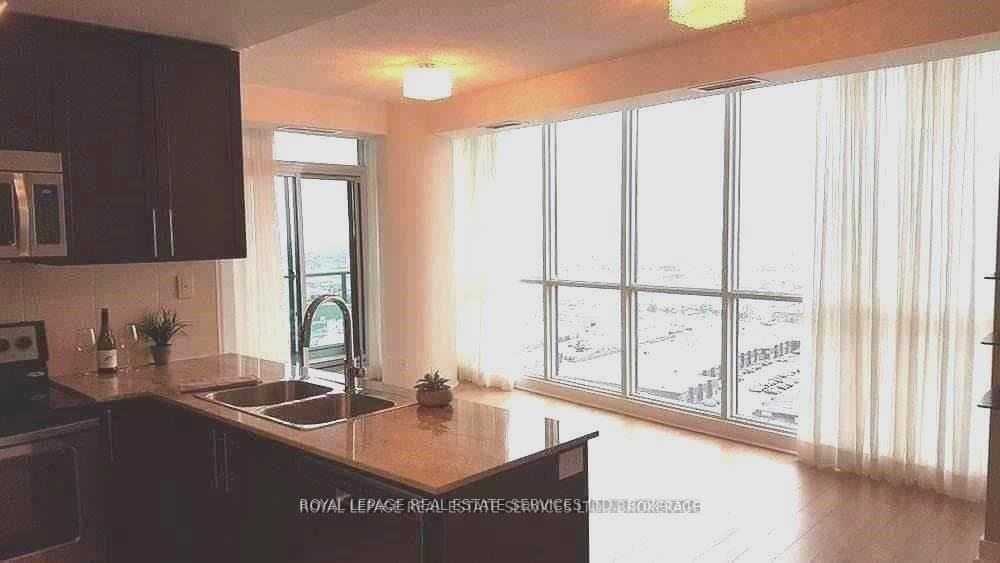3985 Grand Park Drive Unit 1805 photo 5