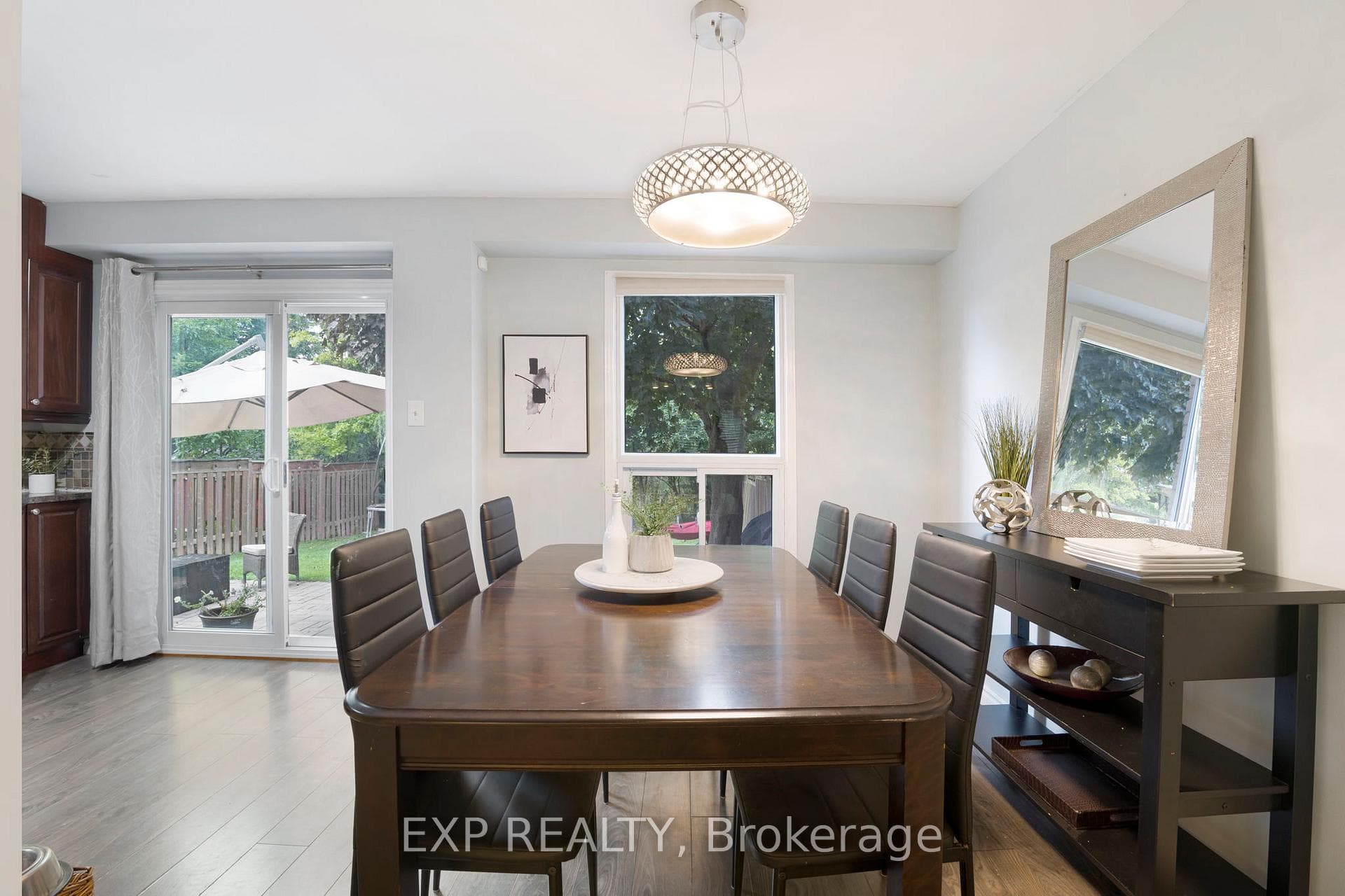 192 Ross Lane photo 8