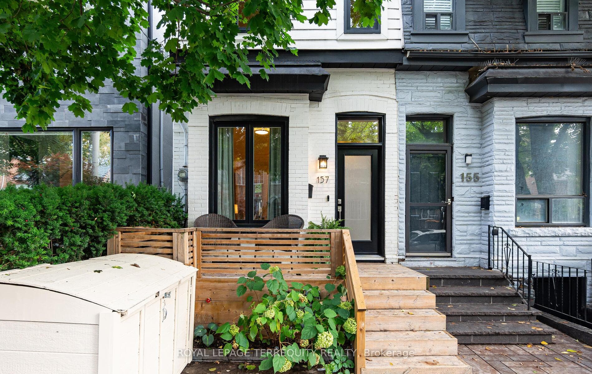 157 Claremont Street photo 2