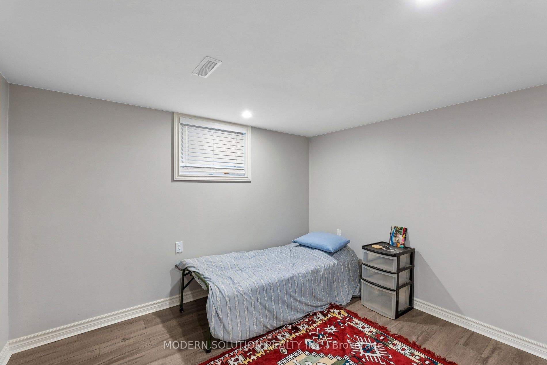 61 Godfrey Drive photo 34